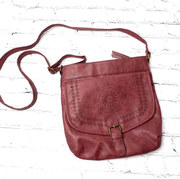 Maurices Handbags - Maurices Crossbody Maroon